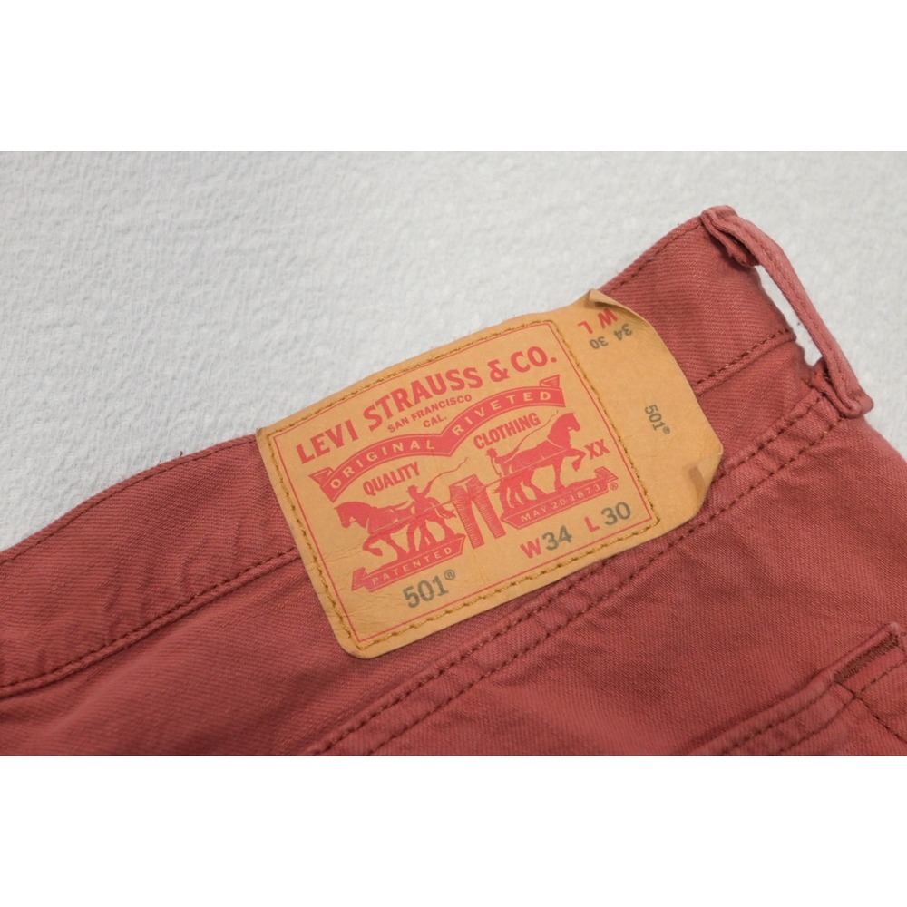 Levis 501 Original Fit Jeans Mens 34x30 Salmon Pink Red Button Fly Excellent